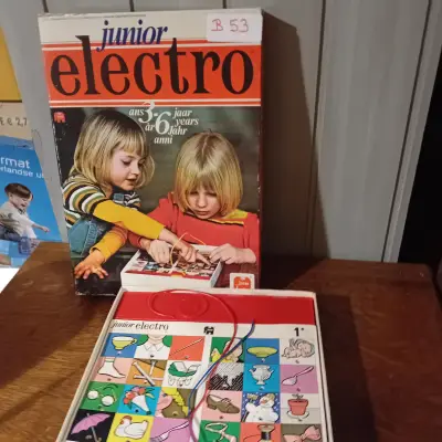 Educatief elektronisch vragenspel "Junior Electro" geschikt vanaf 6 jaar, merk Jumbo (Lot: B 53) – kavel bij Goeiendeal, Lommel