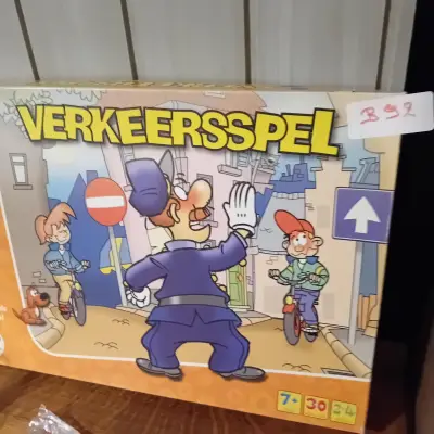 Educatief bordspel "Verkeersspel" geschikt voor leeftijden vanaf 7 jaar (Lot: B 92) – kavel bij Goeiendeal, Lommel