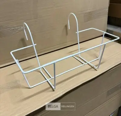 Balkonrekje 38x16 cm (totaal 132 st) – kavel bij Belga Veilingen, Poppel