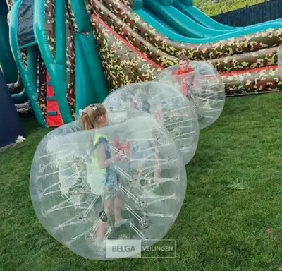 Bumperballen (5x) – kavel bij Belga Veilingen
