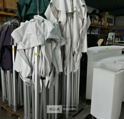 Easy-up partytent (1x) – kavel bij Belga Veilingen