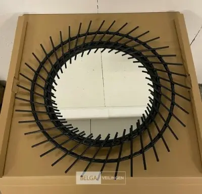13x Spiegels 13 stuks op 1 pallet – kavel bij Belga Veilingen, Poppel
