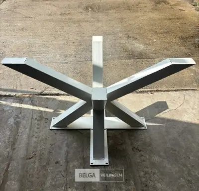 5x Spinpoot wit koker 10x10 154x98x74cm – kavel bij Belga Veilingen, Poppel