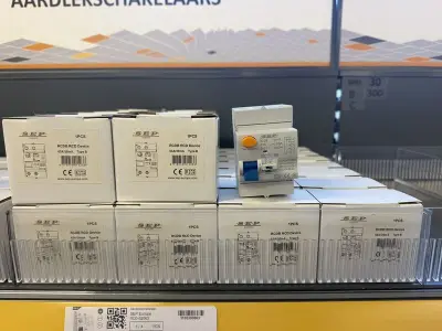 Ca. 41x Aardlekschakelaar 1p+N, 63A, 30mA, Type B, 10KA(54mm) SEP Europe, RCD-B2063 – kavel bij Onlineveilingmeester, Hoogeveen