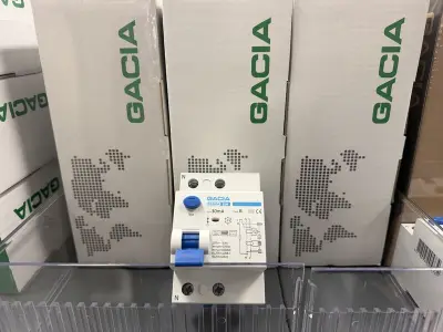 Ca. 16x Aardlekschakelaar 1p+N, 25A, 30mA, Type B, 10kA GACIA, PR8M-B2520 – kavel bij Onlineveilingmeester, Hoogeveen