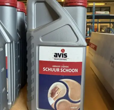 4 Bussen schuur schoon – kavel bij Belga Veilingen