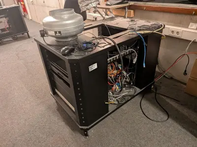 3x Onderstel projector – kavel bij Onlineveilingmeester, Hengelo