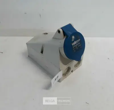 1 x Opbouw stopcontact CEE blauw 16A 4P – kavel bij Belga Veilingen, Oudsbergen