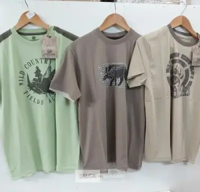 3 x T-shirt groen/beige/bruin XL – kavel bij Belga Veilingen, Oudsbergen