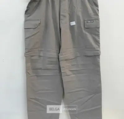 1 x Broek zip-off beige Parks 44 – kavel bij Belga Veilingen, Oudsbergen