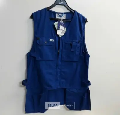 1 x Toolvest blauw Fristads M – kavel bij Belga Veilingen, Oudsbergen