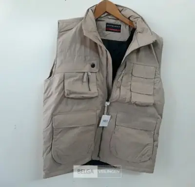 1 x Bodywarmer beige Outburst M – kavel bij Belga Veilingen, Oudsbergen