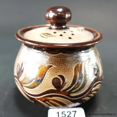 Duitse vintage keramische dekselpot – kavel bij ProVeiling