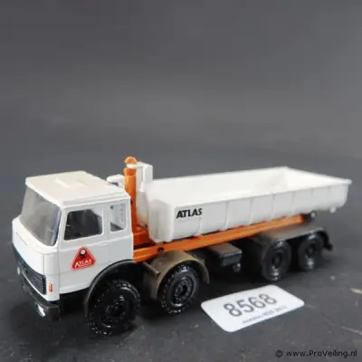 Conrad Iveco 4-assige LKW met Atlas Abrollkipper in – kavel bij ProVeiling, Wageningen