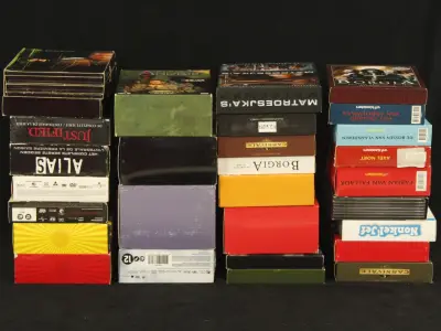 Grote Collectie DVD-series en Verzamelboxen – kavel bij De Kringwinkel, Antwerpen