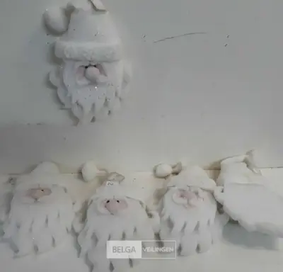 5 x Kertmanhoofd uit wat 35 cm – kavel bij Belga Veilingen, Oudsbergen
