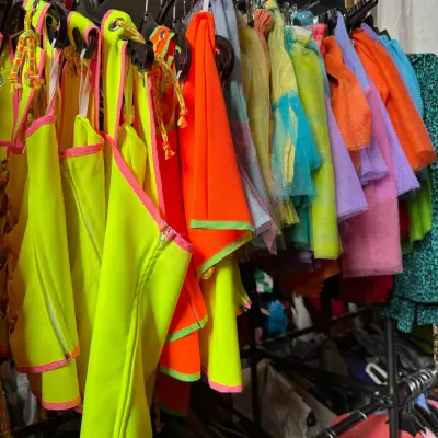 Ca. 139x Meisjes neon R&R pantershirtjes – kavel bij Onlineveilingmeester, Drachten