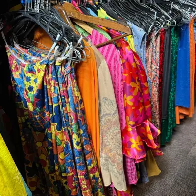 Ca. 183x Meisjes flower power/ disco glitter – kavel bij Onlineveilingmeester, Drachten