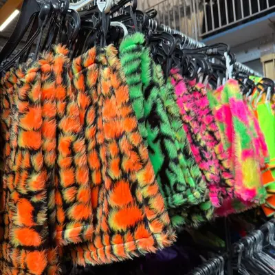 Ca. 116x Meisjes neon 80 er jaren – kavel bij Onlineveilingmeester, Drachten