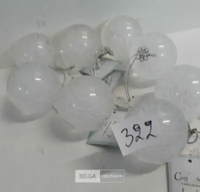 9 x Kerstbal acryl met luchtbellen 5,5 cm – kavel bij Belga Veilingen, Oudsbergen