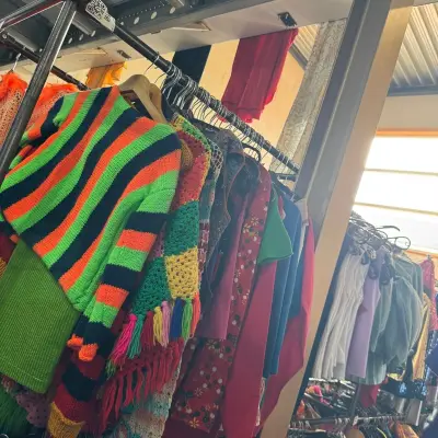 Kind diverse verkleedkleding – kavel bij Onlineveilingmeester, Drachten