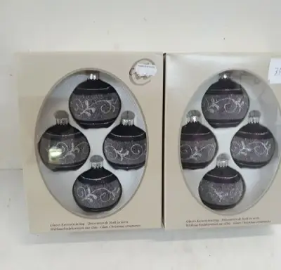 2 x Kerstballen glas 4 stuks paars/zilver – kavel bij Belga Veilingen, Oudsbergen