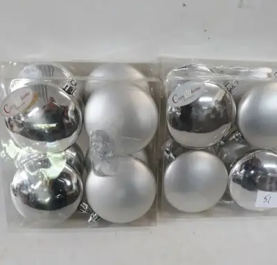 4 x Kerstballen pvc disc 4 stuks zilver – kavel bij Belga Veilingen, Oudsbergen