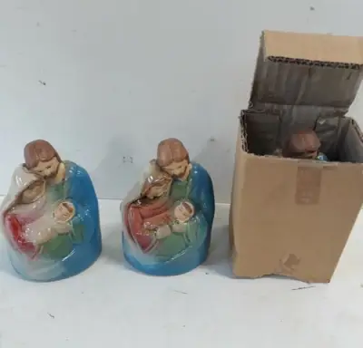 3 x Kerstfiguur Maria-jezus-Jozef – kavel bij Belga Veilingen, Oudsbergen
