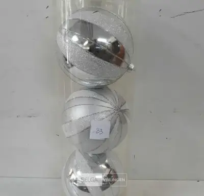 1 x Kerstballen pvc 3 stuks zilver XXL – kavel bij Belga Veilingen, Oudsbergen