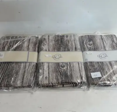 3 x Decostof houtnerfprint 2x1,5M – kavel bij Belga Veilingen, Oudsbergen