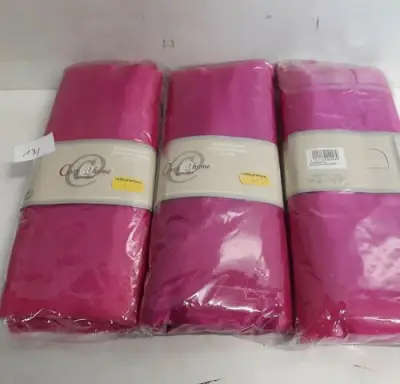 3 x Decostof roze 3x1,5M – kavel bij Belga Veilingen, Oudsbergen