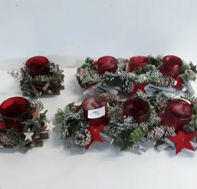 4 x Kerststuk met T-licht glasje 2 assorti – kavel bij Belga Veilingen, Oudsbergen