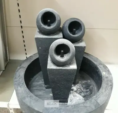 1 x Fontein polyester met pomp en verlichting – kavel bij Belga Veilingen, Oudsbergen