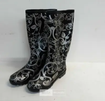 1 x Rubberen laarzen 36 zwart bloemenprint Chuva – kavel bij Belga Veilingen, Oudsbergen