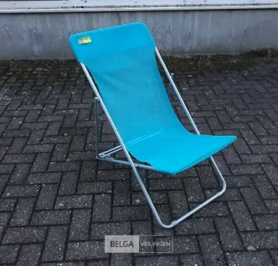 1 x Strandstoel azur blauw toonzaalmodel – kavel bij Belga Veilingen, Oudsbergen