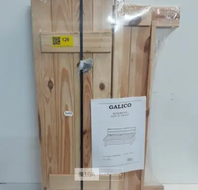 1 x Speelgoedkoffer hout 50x80x40 cm – kavel bij Belga Veilingen, Oudsbergen