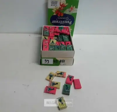 100 x Gom 3 cm – kavel bij Belga Veilingen, Oudsbergen