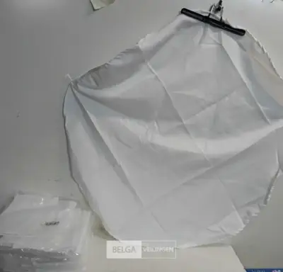 12 x Tafellaken 95 cm voor statafel – kavel bij Belga Veilingen, Oudsbergen