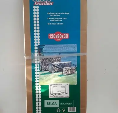 1 x Houtblokkenrek 120x90x30 cm – kavel bij Belga Veilingen, Oudsbergen