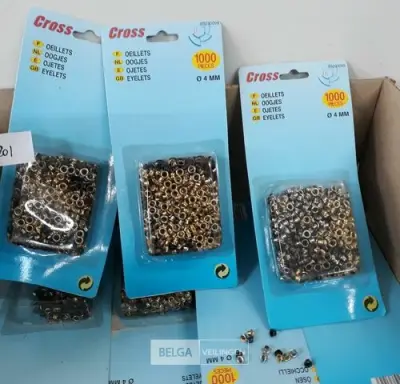 25 x Ogen 4 mm 1000 stuks – kavel bij Belga Veilingen, Oudsbergen