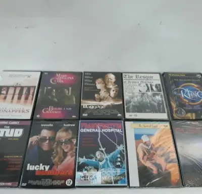 10 x DVD 10 assorti – kavel bij Belga Veilingen, Oudsbergen
