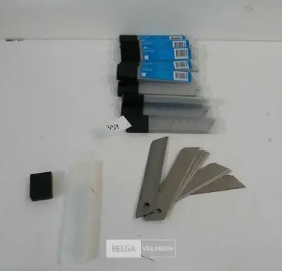 10 x Afbreek vervangmesjes 18 mm 10 stuks – kavel bij Belga Veilingen, Oudsbergen