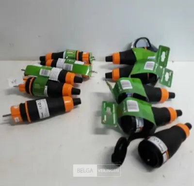 5 x Stekker + 5 x tegenstekker rubber – kavel bij Belga Veilingen, Oudsbergen