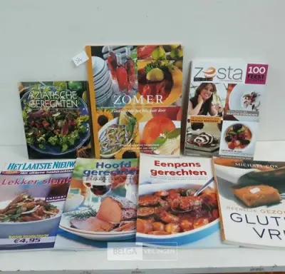 7 x Kookboek 7 verschillende – kavel bij Belga Veilingen, Oudsbergen
