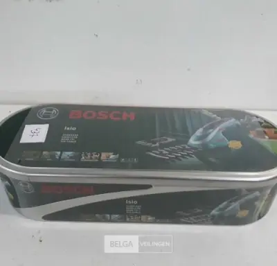 1 x Buxusschaar 12 cm ISIO 3,6V + vervangmes als grasschaar in blikken opbergdoos – kavel bij Belga Veilingen, Oudsbergen