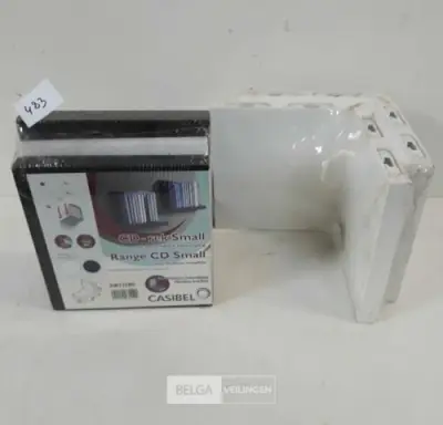 2 x Wandrek duo 1 set wit + 1 set zwart – kavel bij Belga Veilingen, Oudsbergen