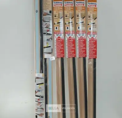 6 x Tochtstrip met borstel 100 cm – kavel bij Belga Veilingen, Oudsbergen