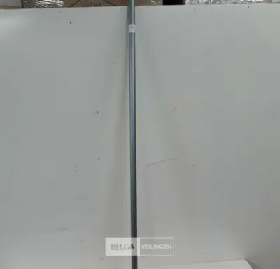 1 x Keerborstel zachte pvc haren met steel – kavel bij Belga Veilingen, Oudsbergen