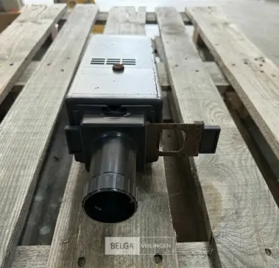 LIESEGANG FANTI 150 diaprojector – kavel bij Belga Veilingen