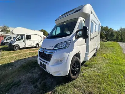 Gedeeltelijk geïntegreerde camper op basis van een bestelwagen: Citroën Etrusco – kavel bij NetBid, Kirchheim am Neckar